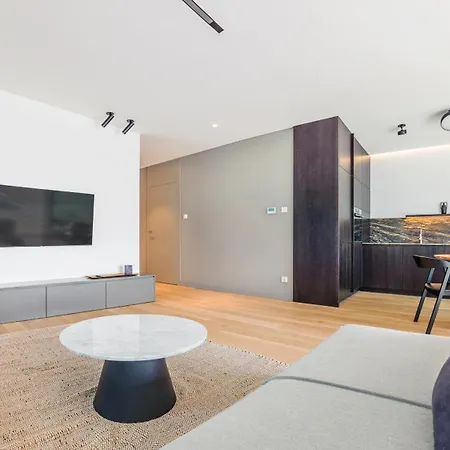 Lejlighed Center Yacht Park Marina View *