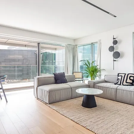 Center Yacht Park Marina View