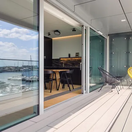 Center Yacht Park Marina View Lejlighed *