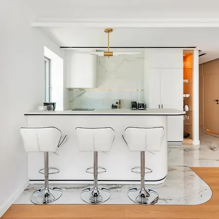 Lejlighed Center Yacht Park Marina View *