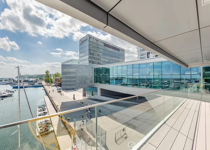 Center Yacht Park Marina View Appartement Gdynia